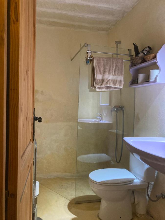 Peaceful Farmhouse Stay With Cozy Yard Għarb Extérieur photo