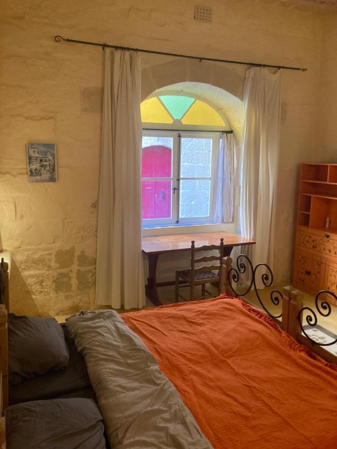 Peaceful Farmhouse Stay With Cozy Yard Għarb Extérieur photo