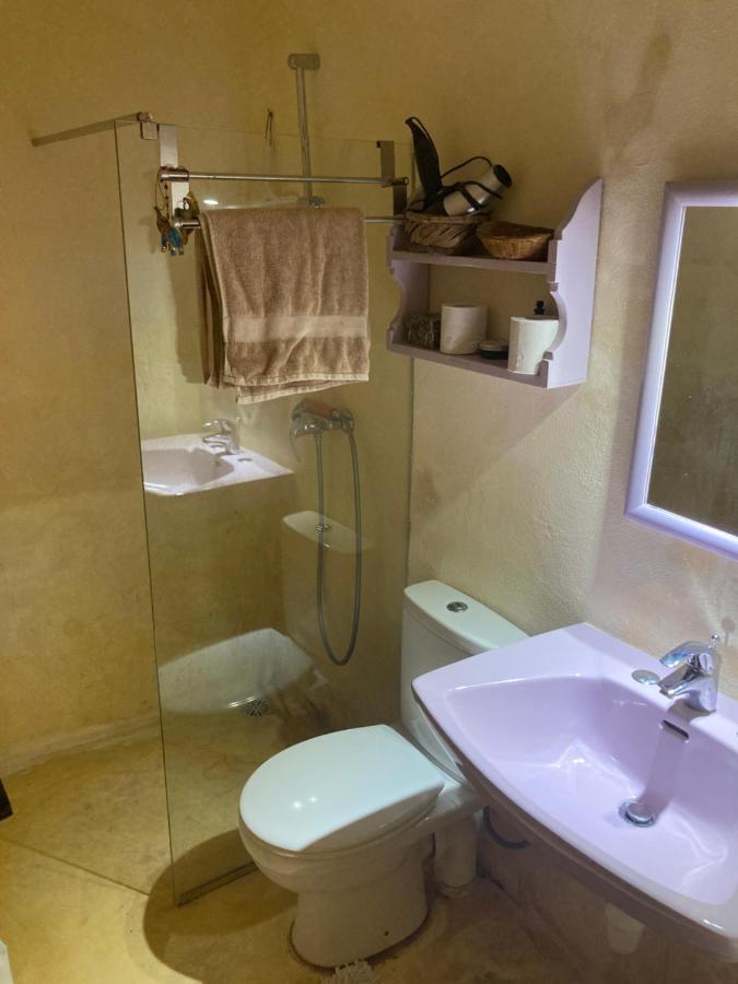 Peaceful Farmhouse Stay With Cozy Yard Għarb Extérieur photo