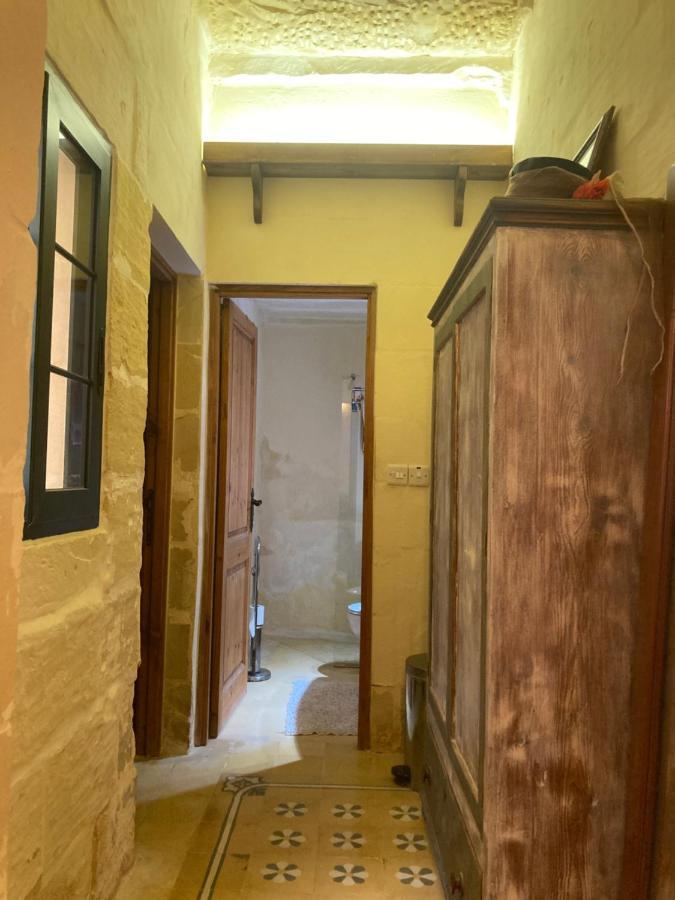 Peaceful Farmhouse Stay With Cozy Yard Għarb Extérieur photo