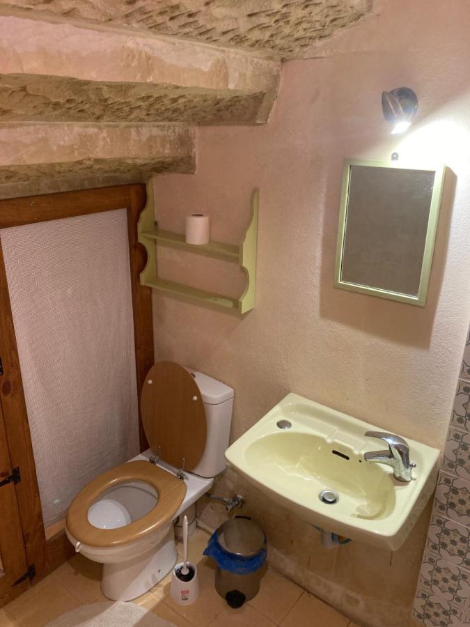 Peaceful Farmhouse Stay With Cozy Yard Għarb Extérieur photo
